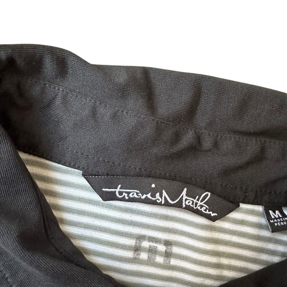 Men’s Travis Mathew Black Gray Dri-Fit Golf Polo Shirt Size Medium - Picture 4 of 5